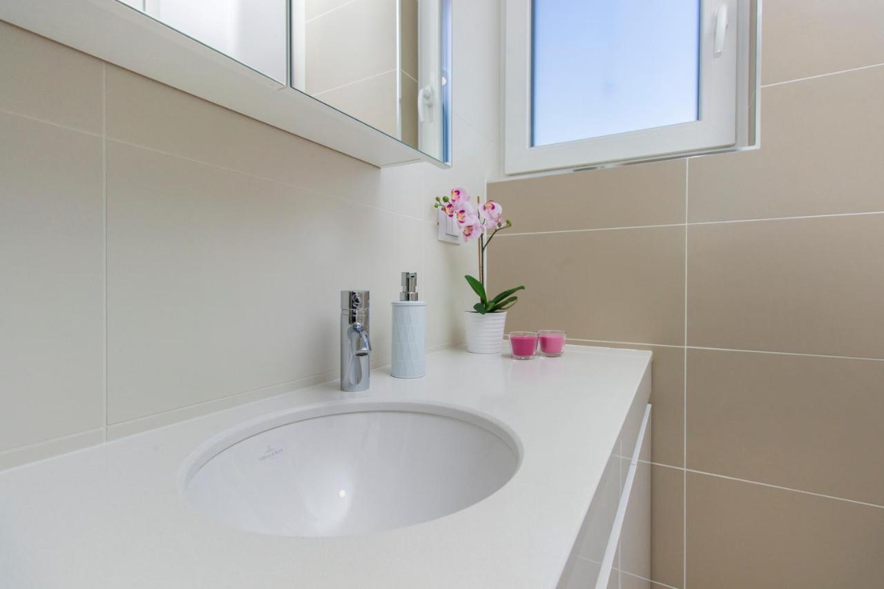 Royal Primosten Appartement Buitenkant foto