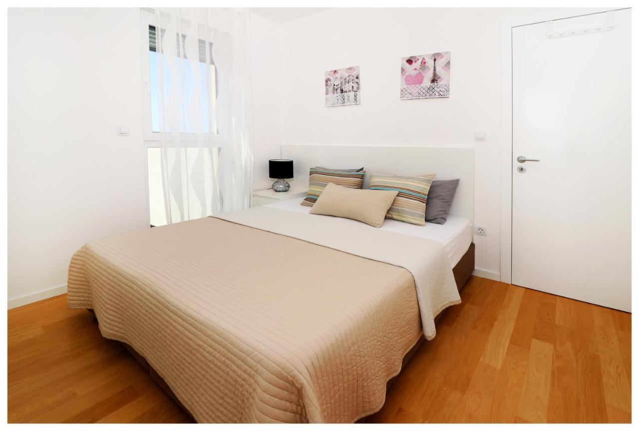 Royal Primosten Appartement Buitenkant foto